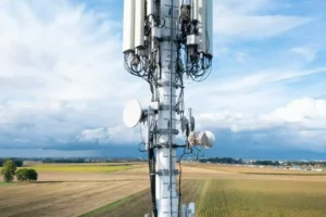 MTN and Vodacom network equipment suppliers in South Africa: Huawei, Ericsson, Nokia, ZTE powering mobile connectivity.