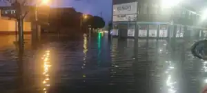 Flooded homes in Vygieskraal informal settlement after heavy Cape Town rain displaces 2,000 residents.