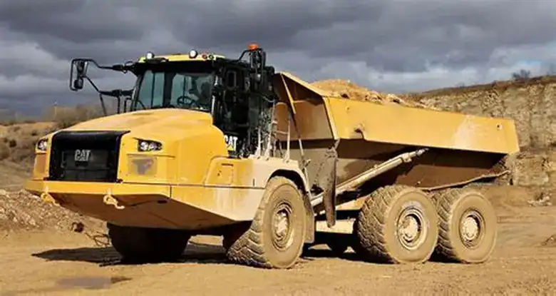 ADT dump truck and construction equipment operator training with TETA-accredited certification in SA