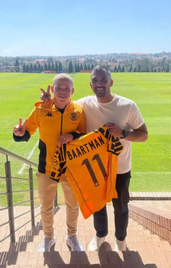 Luke Baartman confirmed to wear Kaizer Chiefs jersey number 11, taking over from Tebogo Potsane.