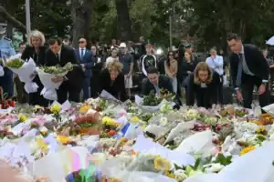 Australia mass shooters linked to Islamic State after flags found in car at Bondi Beach scene.