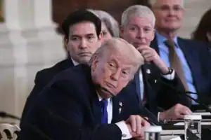 President Trump and oil executives at a White House meeting discussing $100bn Venezuela oil deals.