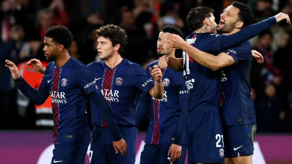 PSG players celebrate after eliminating AS Monaco to advance to the UEFA Champions League last 16