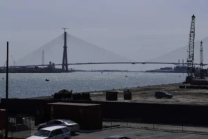 Trump threatens to block Gordie Howe Bridge opening, escalating US-Canada trade and infrastructure tensions