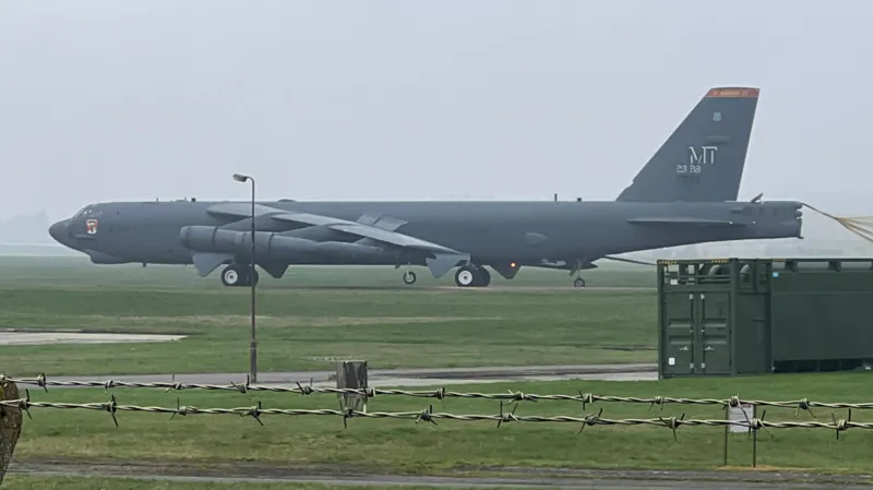 B-52 bombers arrive in UK amid Iran conflict US B-52 bombers arrive at RAF Fairford in UK amid rising Iran conflict tensions in the Middle East