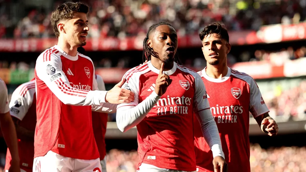 Eberechi Eze celebrates his winning goal for Arsenal against Newcastle United at Emirates Stadium.