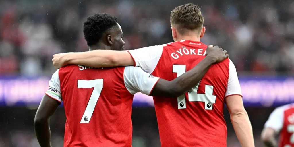 Bukayo Saka and Viktor Gyokeres celebrate Arsenal's 3-0 Premier League win against Fulham.