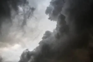 South Africa weather warning with damaging winds, thunderstorms and cold conditions across provinces