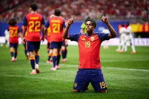 Lamine Yamal celebrates his first World Cup goal during Spain's 4-0 victory over Saudi Arabia